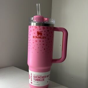 Target exclusive Stanley Valentines Sweetheart 2025 tumbler. NWT